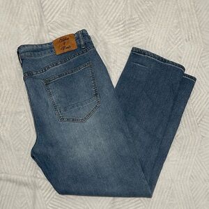 LMen’s Stitches & Rivets jeans Size 40x32